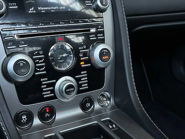 Aston martin v8 vantage n420 4.7 v8 2011 -carbon- - afbeelding 19 van  56