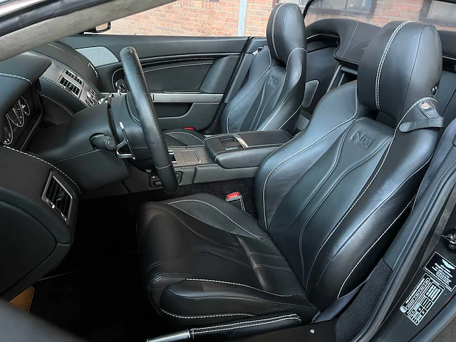 Aston martin v8 vantage n420 4.7 v8 2011 -carbon- - afbeelding 30 van  56
