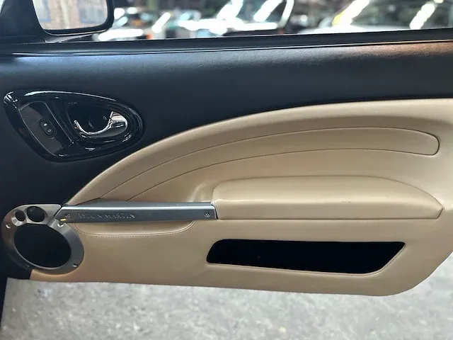Aston martin vanquish 5.3 v12 460pk 2004 -youngtimer- - afbeelding 35 van  46