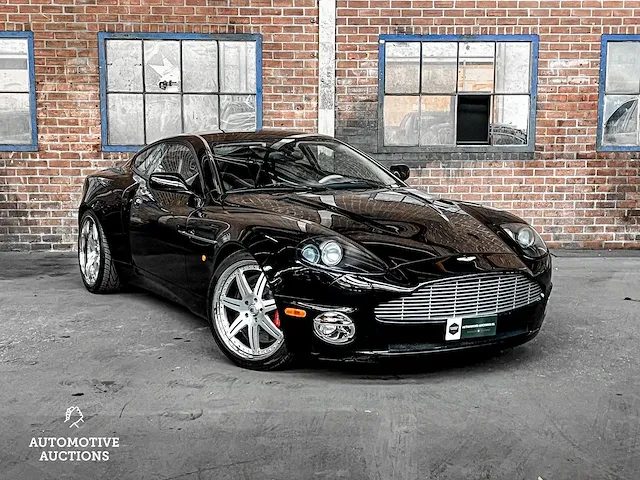 Aston martin vanquish 5.3 v12 460pk 2004 -youngtimer- - afbeelding 44 van  47