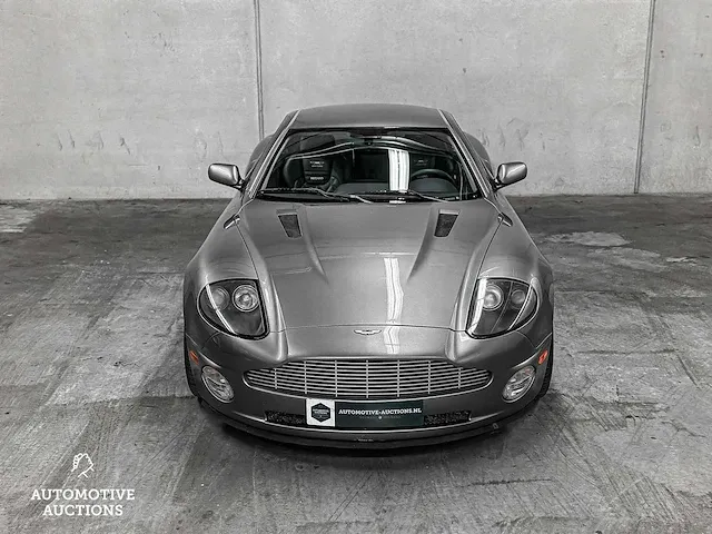 Aston martin vanquish 5.9 v12 466pk 2003 - afbeelding 42 van  45
