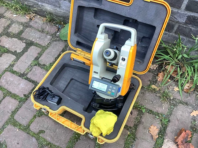 Astor bouwlaser - afbeelding 1 van  3