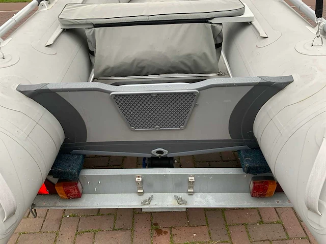 Astromar mb 300 rubberboot met kalf trailer - afbeelding 6 van  14