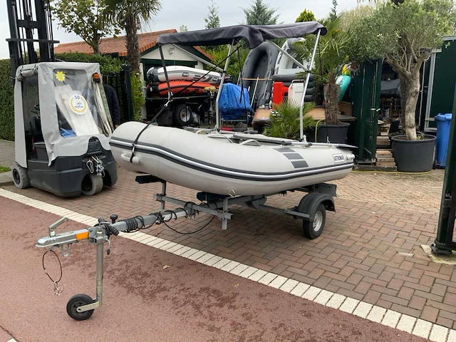 Astromar mb 300 rubberboot met kalf trailer - afbeelding 9 van  14