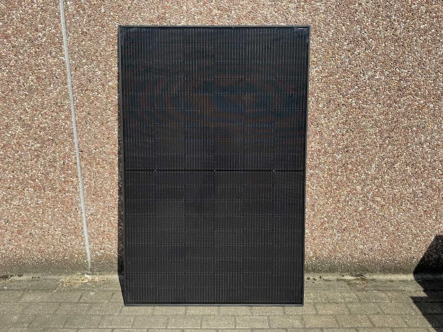 Astronergy - set van 36 full black zonnepanelen (415 wp) met 15 kw omvormer - afbeelding 2 van  9