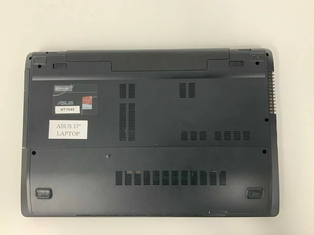 Asus - r704vd-ty025h laptop - afbeelding 3 van  3