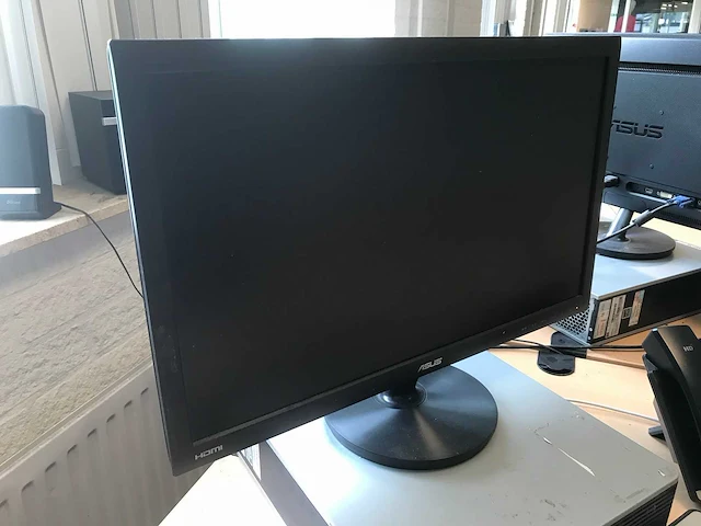 Asus - vs247 - monitor (2x) - afbeelding 3 van  5