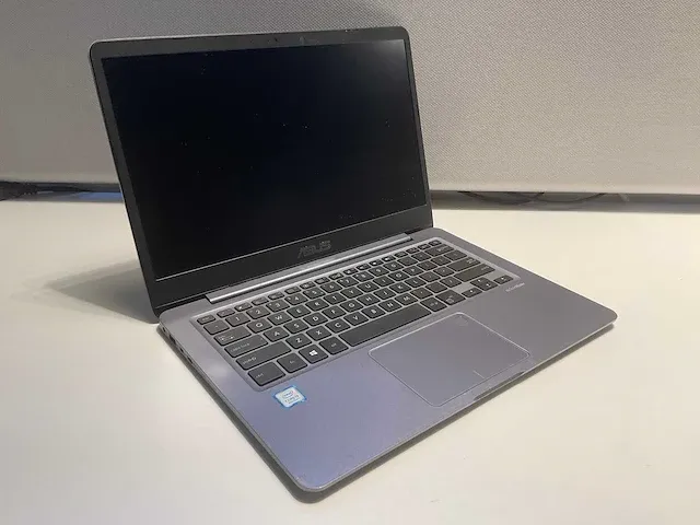 Asus - x406uar - laptop - afbeelding 1 van  7