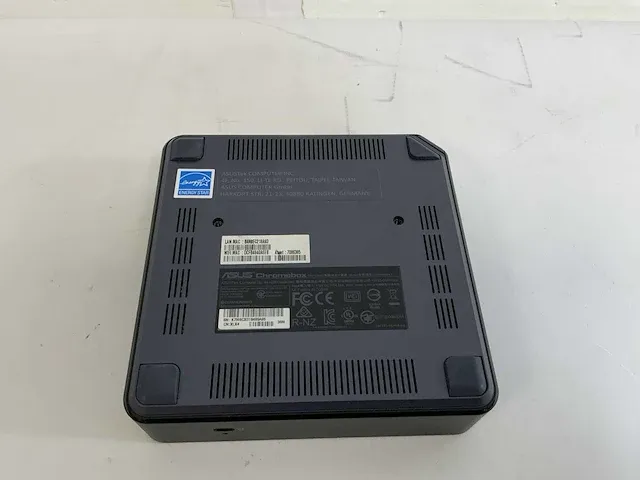 Asus 3 core(tm) i7 8th gen, 16 gb ram, 64 gb ssd chromeboxes (4x) - afbeelding 8 van  8