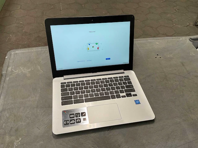 Asus c301sa ys02 chromebook laptop (10x) - afbeelding 1 van  6