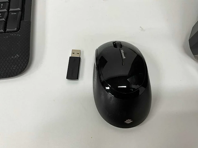 Asus desktop - afbeelding 3 van  11