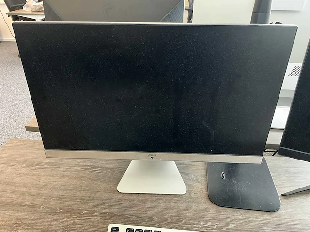 Asus m241d all-in-one desktop - afbeelding 4 van  12