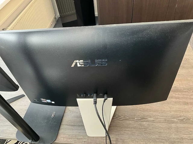 Asus m241d all-in-one desktop - afbeelding 7 van  12