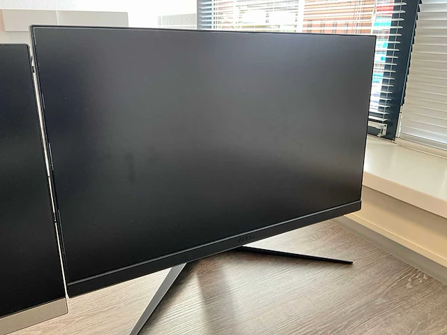 Asus m241d all-in-one desktop - afbeelding 5 van  9