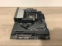Asus rog maximus z890 hero computeronderdeel - afbeelding 4 van  7