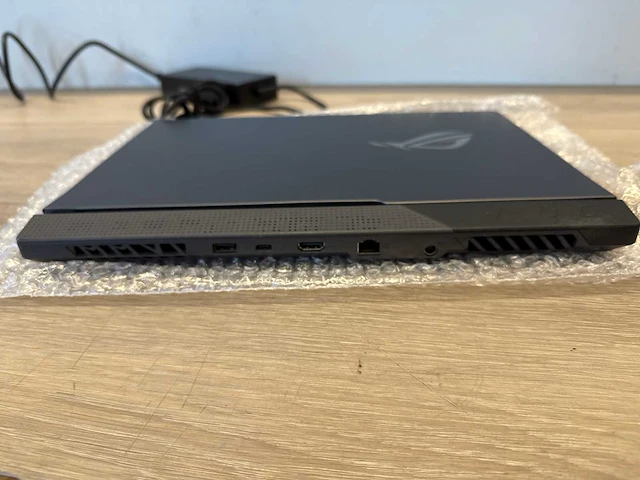 Asus rog strix g15 - gaming laptop - afbeelding 2 van  11