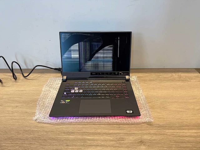 Asus rog strix g15 - gaming laptop - afbeelding 4 van  11