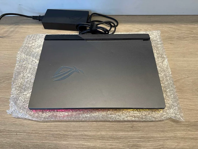 Asus rog strix g15 - gaming laptop - afbeelding 9 van  11