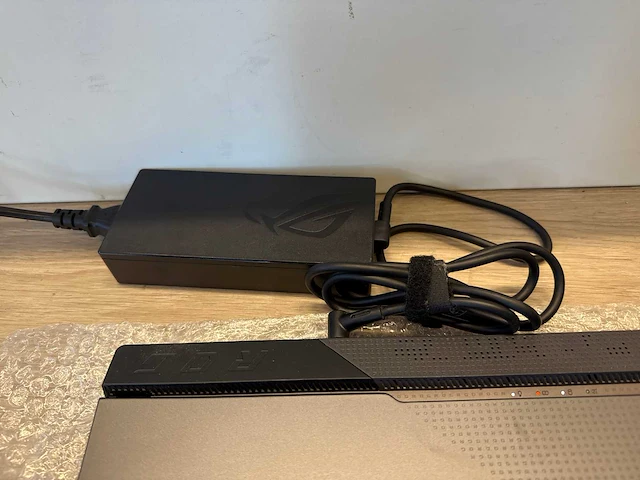 Asus rog strix g15 - gaming laptop - afbeelding 10 van  11