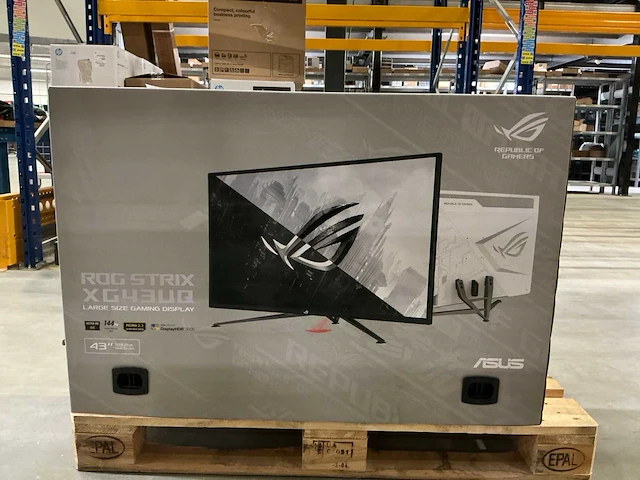 Asus rog strix xg43uq monitor 43’’ - afbeelding 1 van  3
