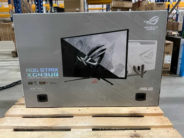 Asus rog strix xg43uq monitor 43’’ - afbeelding 3 van  3