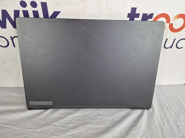 Asus rog zephyrus g15 ga503qr-hq008r amd ryzen™ 9 5900hs laptop 39,6 cm (15.6") quad hd 16 gb ddr4-sdram 1 tb ssd nvidia geforce rtx 3070 wi-fi 6 (802.11ax) windows 10 pro zwart, grijs - afbeelding 3 van  3