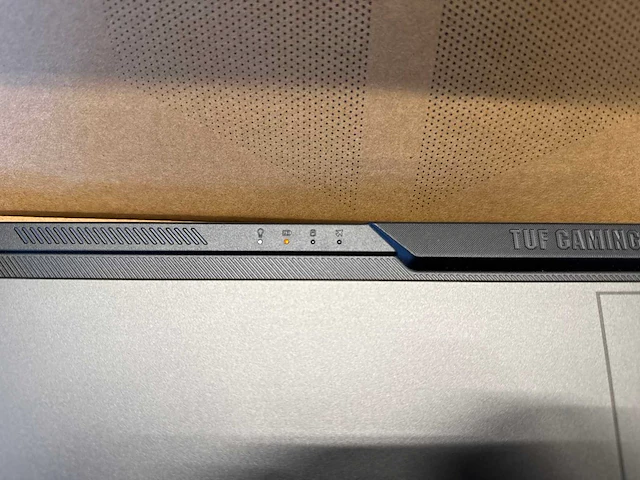 Asus tuf f15 15.6" gaming laptop - afbeelding 6 van  8