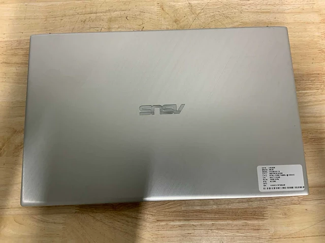 Asus vivobook 15 laptop - afbeelding 6 van  7
