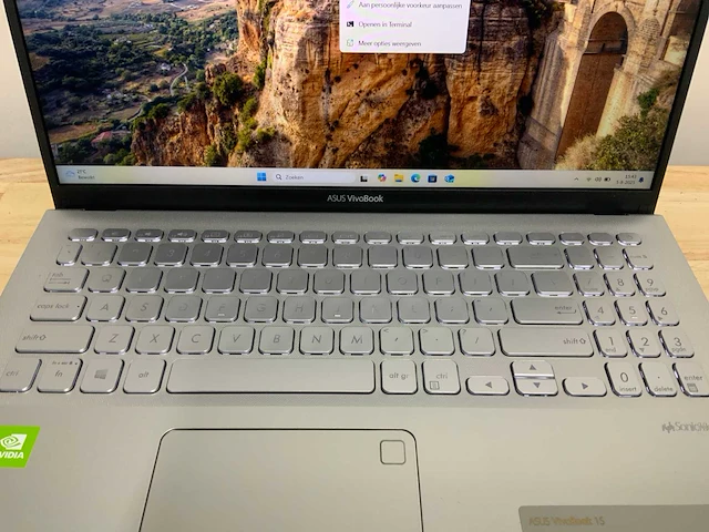 Asus vivobook 15 laptop - afbeelding 2 van  7