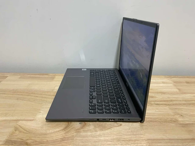 Asus vivobook p1504j laptop - afbeelding 5 van  9