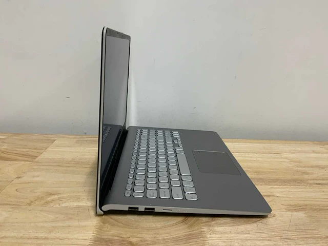 Asus vivobook s530f laptop - afbeelding 4 van  8