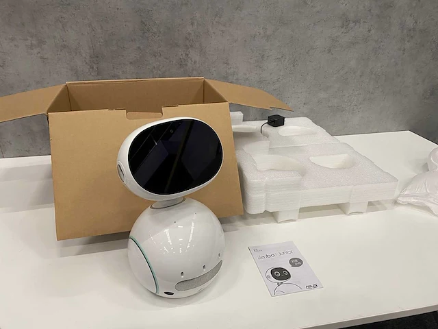 Asus zenbo junior - huisrobot - afbeelding 3 van  10