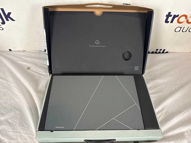 Asus zenbook 15 oled um3504da-ma173w amd ryzen™ 7 7735u laptop 39,6 cm (15.6") 2.8k 32 gb lpddr5-sdram 1 tb ssd wi-fi 6e (802.11ax) windows 11 home duits grijs - afbeelding 3 van  3