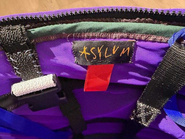 Asylum monster promokostuum - afbeelding 15 van  16