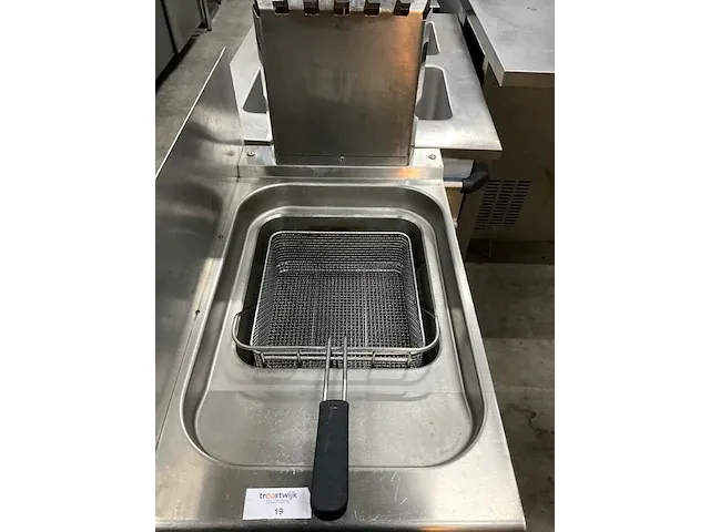 Ata k7gfg gas friteuse - afbeelding 3 van  7