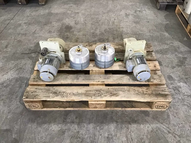 Atb diverse pompunits (4x) - afbeelding 1 van  9