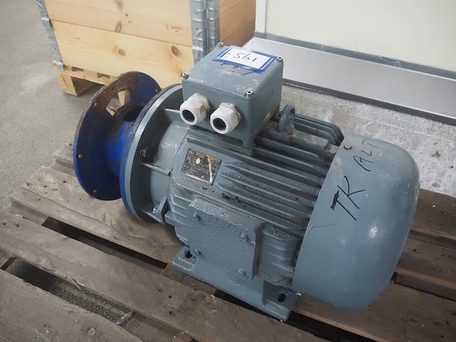 Atb - afbeelding 1 van  11