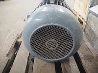 Atb - afbeelding 8 van  11