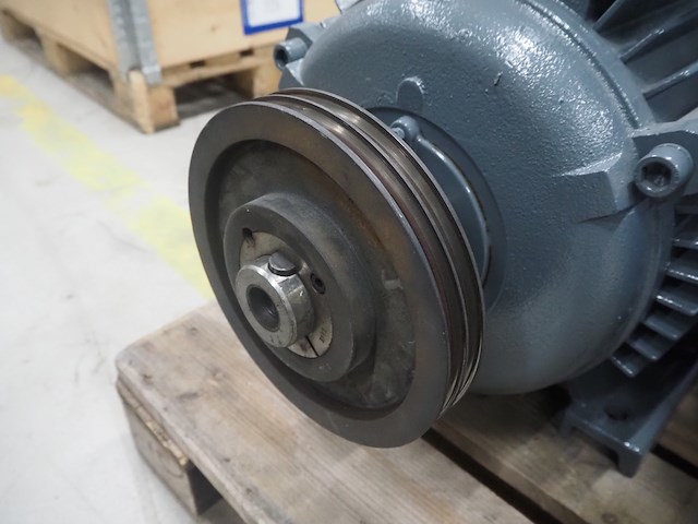 Atb - afbeelding 5 van  7