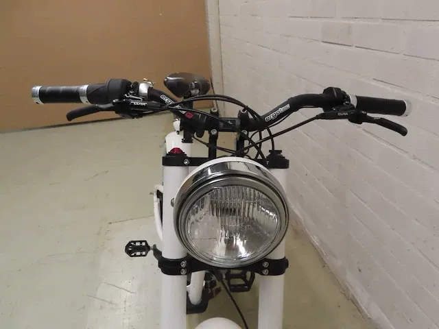 Ateliers heritage bike - heritage heroes - elektrische fiets - afbeelding 12 van  17