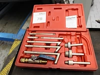 Atf adapter kit weber tools. let op! adapter nummer 7 ontbreekt. - afbeelding 1 van  1