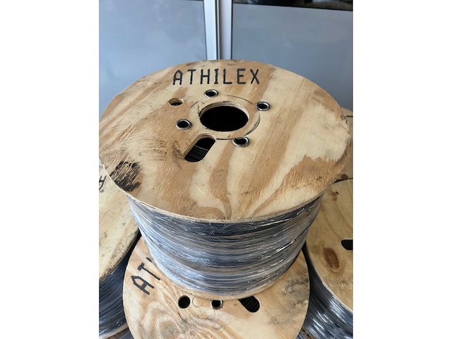 Athilex h1z2z2-k zonnepaneelkabel 1000m op haspel (2x) - afbeelding 3 van  6