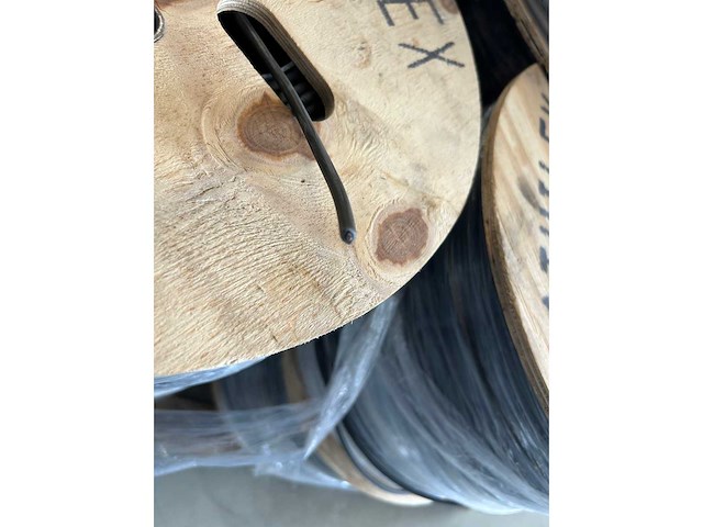 Athilex h1z2z2-k zonnepaneelkabel 1000m op haspel - afbeelding 4 van  6