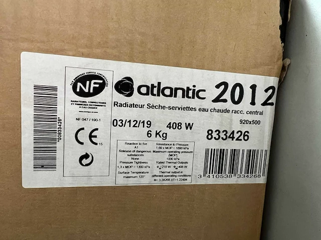 Atlantic - 2012 - handdoekradiator - afbeelding 2 van  2