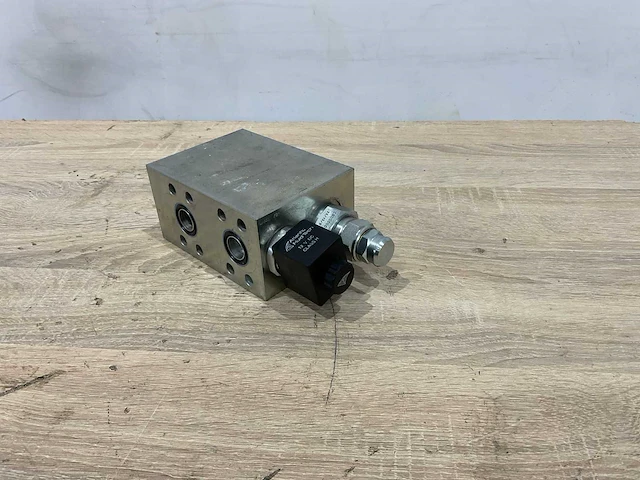 Atlantic fluid tech - dp 110712 - besturingsblok manifold - afbeelding 2 van  7