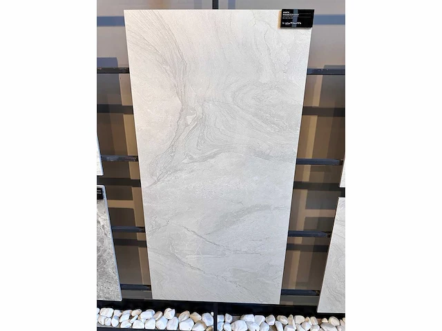 Atlantis wit lappato tegel 60 m² - afbeelding 1 van  2