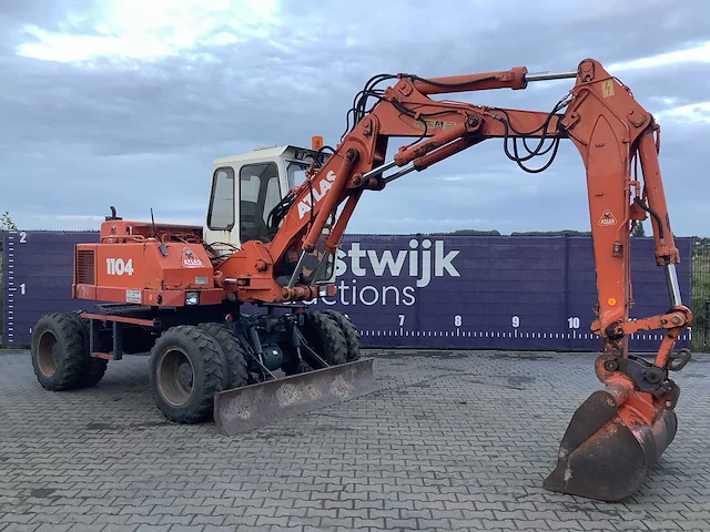 Atlas - 1104 - banden graafmachine - afbeelding 12 van  24