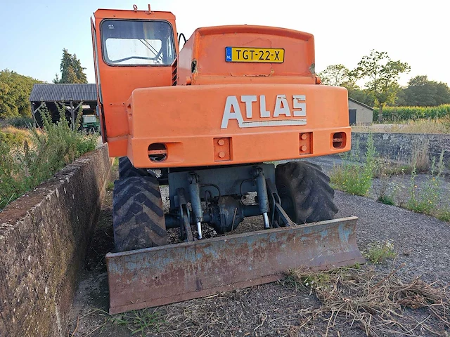 Atlas - 1976 - banden graafmachine - afbeelding 8 van  18