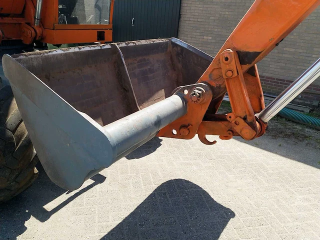 Atlas - 1976 - banden graafmachine - afbeelding 14 van  18