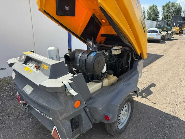Atlas - 2015 - copco xas67kd - luchtcompressor - afbeelding 6 van  10